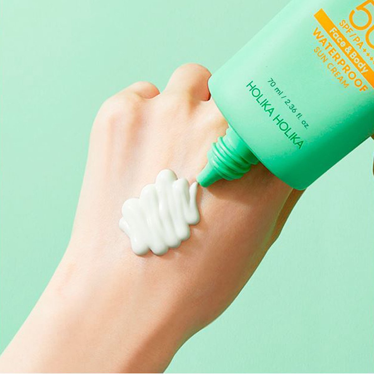 Holika Holika Aloe Waterproof Sun Cream SPF50+ – textura ligera y calmante