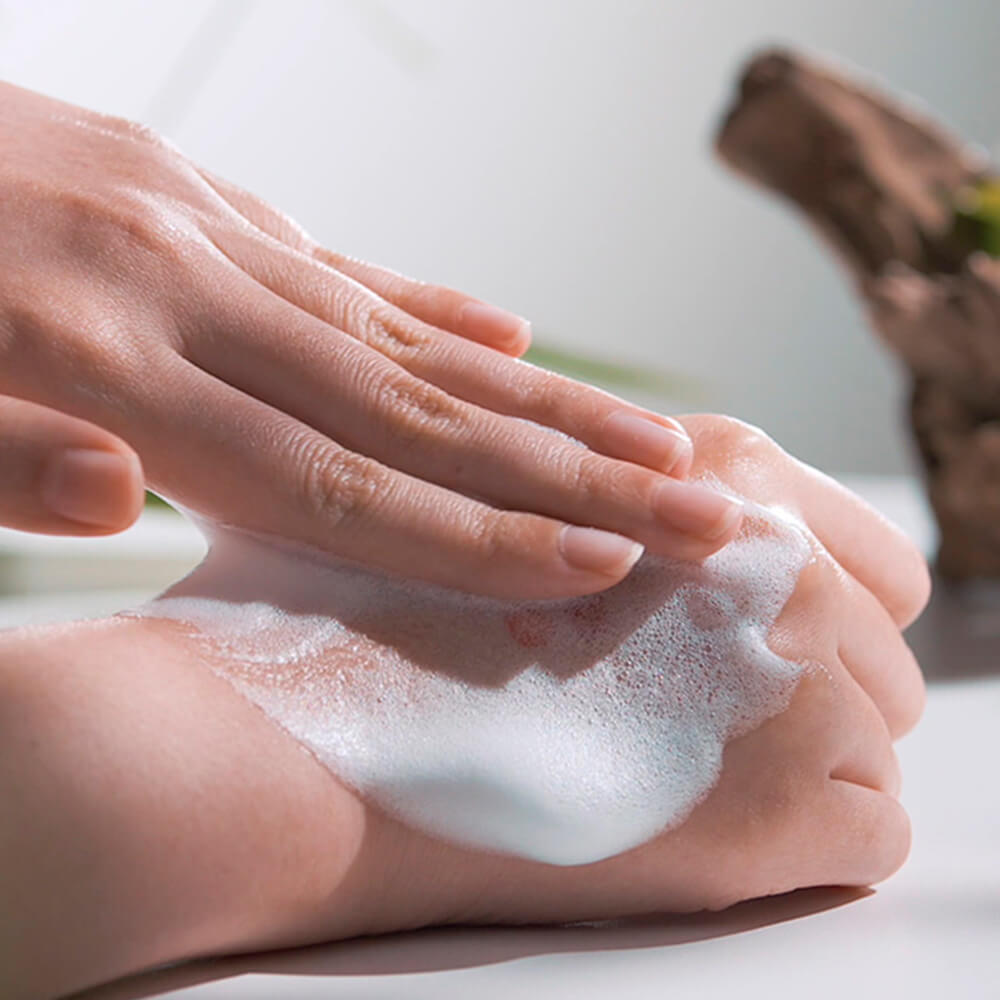 (Renewal) Cleansing Foam 150 ml limpia y suaviza