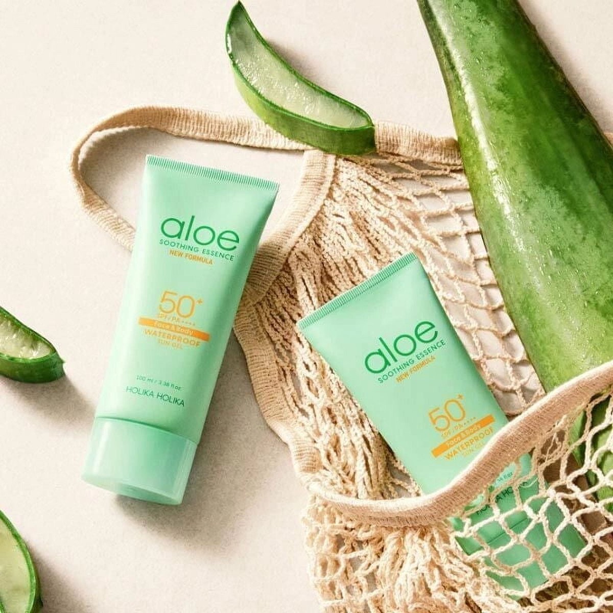 Holika Holika Aloe Waterproof Sun Cream SPF50+ – textura ligera y calmante