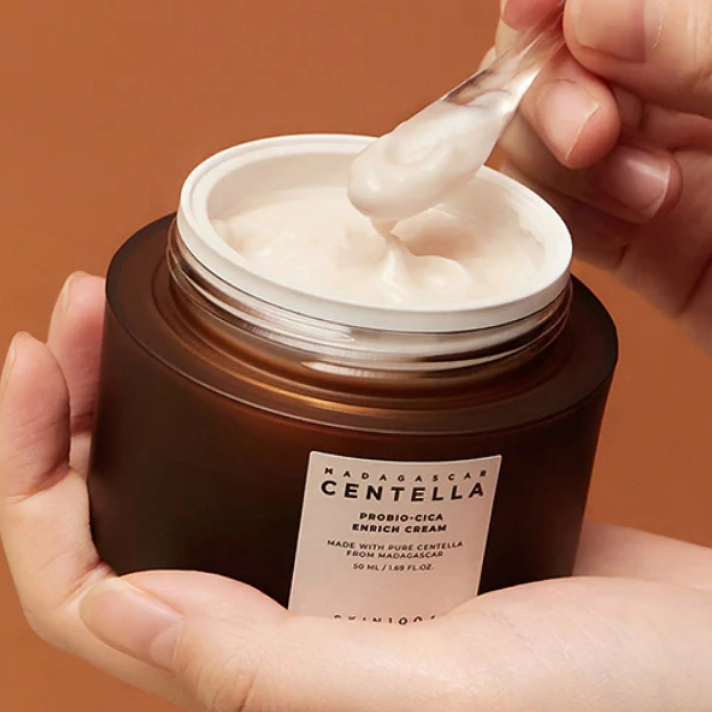 Madagascar Centella Probio-Cica Enrich Cream 50ml – ilumina la tez